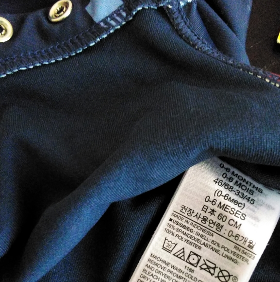 Baby GAP Navy Swimsuit Rainbow Hearts Long sleeve 0-6 Months - Picture 4 of 6